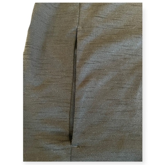 Nike Dri-Fit Women's Black Small S Jacket Hooded Full Zip Athletic Running - Picture 6 of 8